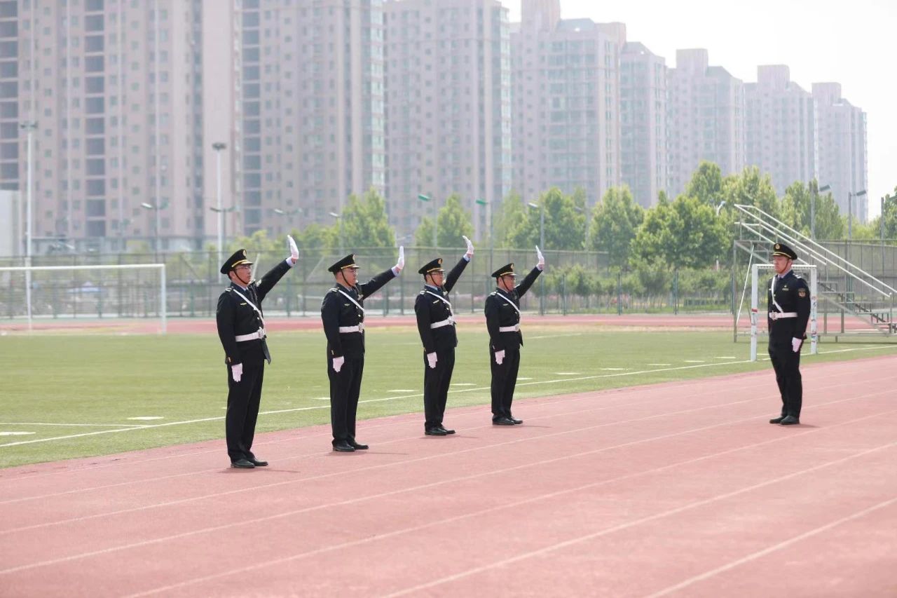 /gb2312/jiguangonghui/shijiaotongyunshujugonghui/14016.html